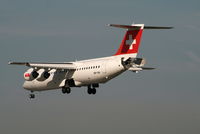 HB-IXN @ EBBR - several seconds before landing on rwy 25L