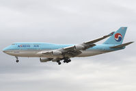 HL7487 @ EDDF - Korean Air 747-400 - by Andy Graf-VAP