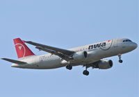N370NW photo, click to enlarge