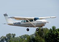 N404BN @ DTN - Landing on runway 14 at the Shreveport Downtown airport. - by paulp