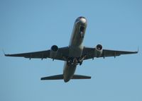 N689AA @ SHV - Off of 14 at the Shreveport regional airport. - by paulp