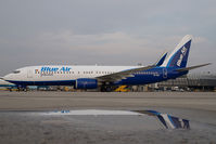 YR-BIC @ VIE - Blue Air Boeing 737-800