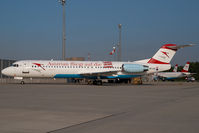 OE-LVJ @ VIE - Austrian Arrows Fokker 100