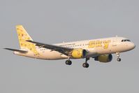 TC-SKK @ LOWW - Sky Airlines A320 - by Andy Graf-VAP