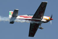 D-EUNA - Red Bull Air Race Porto 2009 - Extra EA-300LP - by Juergen Postl