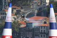 N12NM - Red Bull Air Race Porto 2009 - Michael Mangold - by Juergen Postl