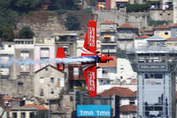 N540MD - Red Bull Air Race Porto 2009 - Matthias Dolderer - by Juergen Postl