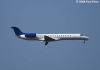 N281SK @ IAD - Sleek and minimalist colors, but very fetching!