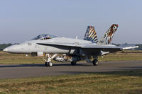 J-5011 @ EBBL - taxiing to the active