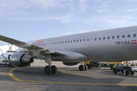 OE-LEA @ HER - FlyNiki Airbus A320 - by Thomas Ramgraber-VAP