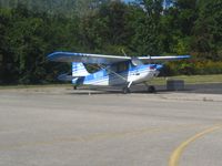 N13RH @ ISZ - On the ramp at Cincinnati Blue Ash