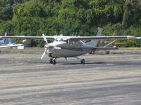 N4656K @ ISZ - On the ramp at Cincinnati Blue Ash - by Bob Simmermon