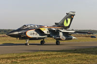 45 06 @ EBBL - taxying to the active - by FBE