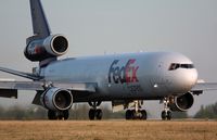 N583FE @ LFPG - Fedex in action - by V.FERNANDES (aviapassion)