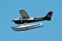 N5721T @ W55 - At Lake Union, Seattle, WA - by Micha Lueck