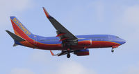 N220WN @ KLAX - Landing 24R at LAX - by Todd Royer