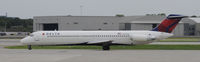 N767NC @ KMSP - Taxi for departure - by Todd Royer