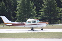 N7597X @ MGN - Departing RWY 28