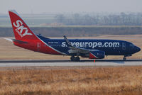 OM-NGE @ VIE - Boeing 737-76N - by Chris J