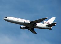 N522AX @ BAD - Off of runway 33 at Barksdale Air Force Base. Just returned 300 service men and women from a deployment in Guam. - by paulp
