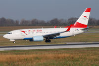 OE-LNN @ VIE - Boeing 737-7Z9 - by Chris J