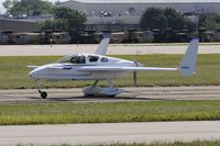 N9WK @ KOSH - Taxi to parking - by Todd Royer
