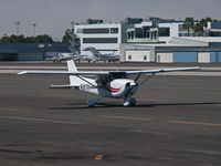 N587SP @ KSMO - N587SP taxiing - by Torsten Hoff