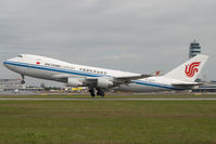 B-2475 @ VIE - Air China Boeing 747-400