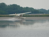 N3857R - Rolling the float