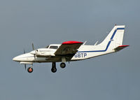 F-GBTP @ LFPN - landing