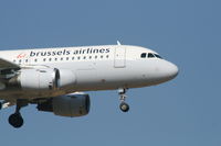 OO-SSP @ EBBR - descending to rwy 02