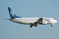ZK-SJB @ NZAA - At Auckland - by Micha Lueck