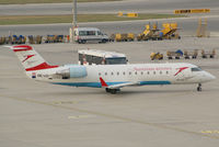 OE-LCI @ VIE - Austrian arrows Canadair Regional Jet CRJ200LR