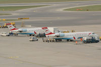 OE-LCI @ VIE - Austrian arrows Canadair Regional Jet CRJ200LR