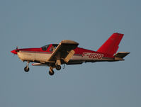F-GGIO @ LFPN - landing - by Alain Picollet