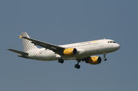 EC-JMB @ EBBR - arrival of flight VY7060 to rwy 02