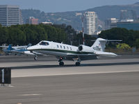 N222BE @ KSMO - N222BE arriving on RWY 21 - by Torsten Hoff
