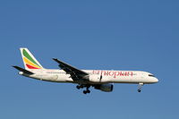ET-AKC @ EBBR - arrival of flight ET704 to rwy 02