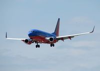 N460WN @ DAL - On final for 13R at Love Field. - by paulp