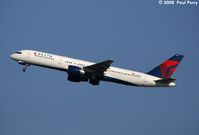 N621DL @ RIC - Climbing out from Richmond