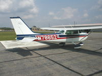 N78652 - 1968 Cessna 172K - by T. R. Trump