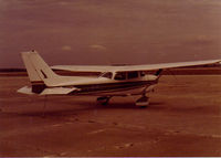 N739MS @ KSEF - Cessna Skyhawk - by Tem Tagesson