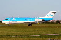 PH-KZU @ EGGP - KLM - by Chris Hall