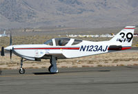 N123AJ @ 4SD - K4SD