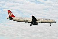 TC-JRK @ EBBR - flight TK1937 is descending to rwy 02