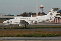 OO-LET @ EBBR - Arriving to General Aviation apron