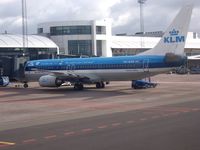 PH-BXB @ EKCH - Seen at Copenhague - by Erdinç Toklu