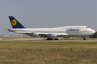 D-ABVW @ EDDF - Wolfsburg departing EDDF via RW18W - by FBE