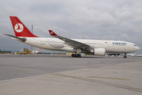 TC-JNC @ VIE - Turkish Airbus 330-200