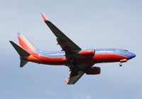 N425LV @ MCO - Southwest 737-700 - by Florida Metal